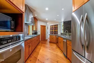 70535 Salal, Sisters, OR 97759 - Photo 18