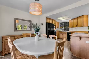 17810 W Core Rd, Sunriver, OR 97707 - Photo 16