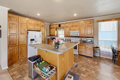 8401 Old Stage Road #UNIT 53, Central Point, OR 97502 - Photo 22