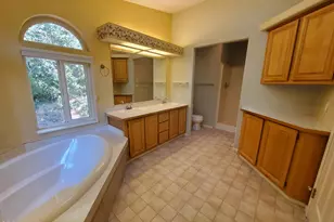 862 Autumn Ln, Glendale, OR 97442 - Photo 14