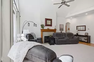 109 NW Fall Run Dr, Grants Pass, OR 97526 - Photo 10
