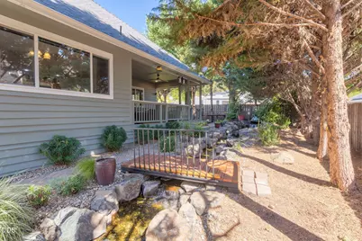 109 NW Fall Run Drive, Grants Pass, OR 97526 - Photo 38