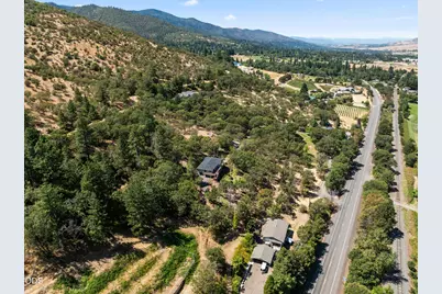 3404 Siskiyou Boulevard, Ashland, OR 97520 - Photo 48