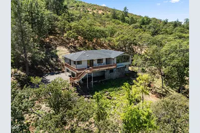3404 Siskiyou Boulevard, Ashland, OR 97520 - Photo 2