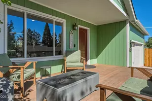 2813 NE N Pilot Butte Dr, Bend, OR 97701 - Photo 12