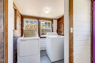345 Liberty St, Ashland, OR 97520 - Photo 20
