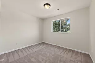 61212 Brittle Bush St, Bend, OR 97702 - Photo 30
