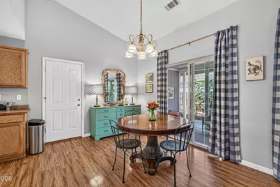 2065 Cheshire Way, Medford, OR 97501 - Photo 12