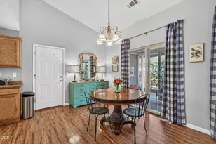 2065 Cheshire Way, Medford, OR 97501 - Photo 12