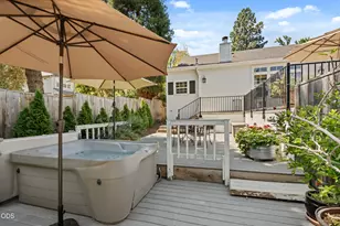 765 Laurel Ln, Jacksonville, OR 97530 - Photo 32