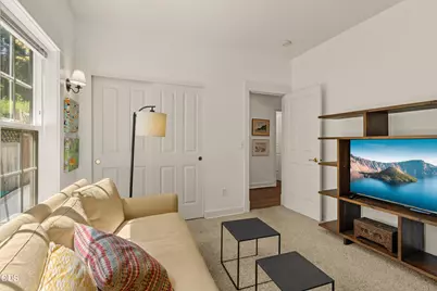 765 Laurel Lane, Jacksonville, OR 97530 - Photo 20