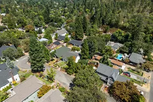 765 Laurel Ln, Jacksonville, OR 97530 - Photo 50