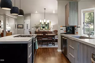 60733 Breckenridge St, Bend, OR 97702 - Photo 10