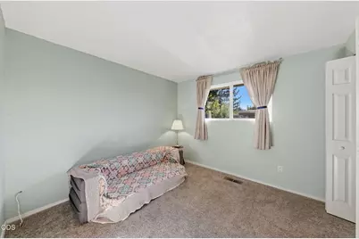 1968 Spring Street, Medford, OR 97504 - Photo 30