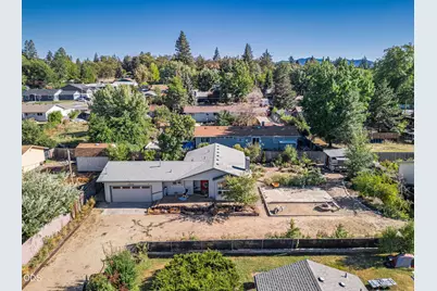 1968 Spring Street, Medford, OR 97504 - Photo 48