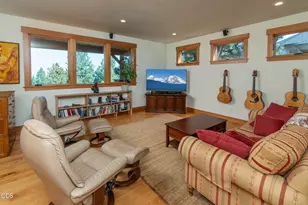 1624 NW Overlook Dr, Bend, OR 97703 - Photo 16