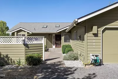 65015 Hopper Road, Bend, OR 97703 - Photo 2