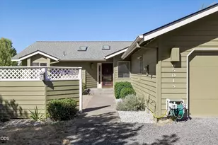 65015 Hopper Rd, Bend, OR 97703 - Photo 2