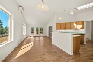 65015 Hopper Rd, Bend, OR 97703 - Photo 12