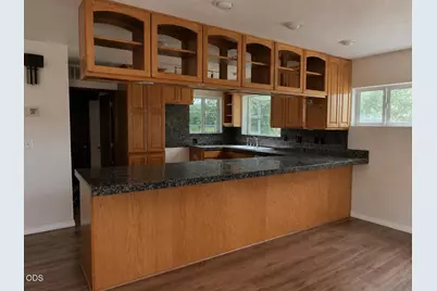642 Front Street, Klamath Falls, OR 97601 - Photo 6