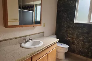642 Front St, Klamath Falls, OR 97601 - Photo 20