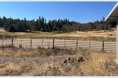 8720 Butte Falls Highway, Eagle Point, OR 97524 - Photo 22