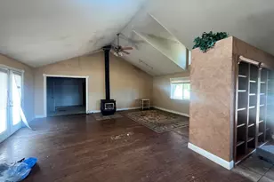 8720 Butte Falls Hwy, Eagle Point, OR 97524 - Photo 12