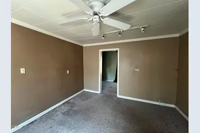 8720 Butte Falls Highway, Eagle Point, OR 97524 - Photo 14