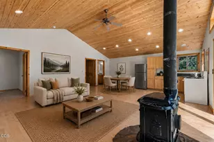 15150 Yellow Pine Loop, Bend, OR 97707 - Photo 14