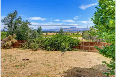 2657 Old Stage Road, Central Point, OR 97502 - Photo 30