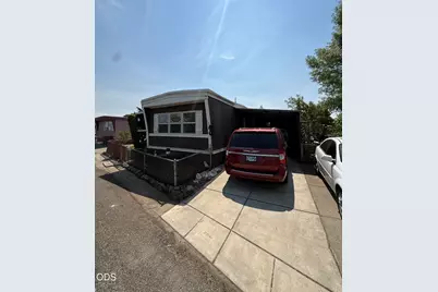 3777 Falcon Street #SPC 10, White City, OR 97503 - Photo 2