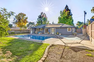 349 Lindero, Medford, OR 97504 - Photo 54