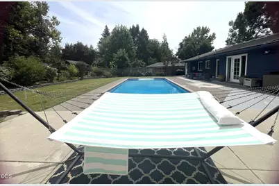 349 Lindero, Medford, OR 97504 - Photo 58