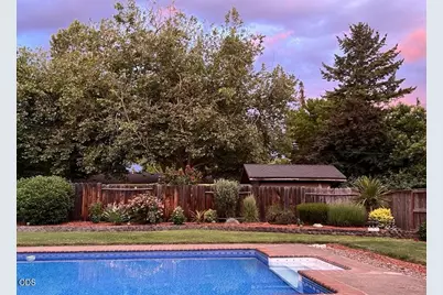 349 Lindero, Medford, OR 97504 - Photo 88