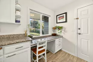 349 Lindero, Medford, OR 97504 - Photo 20