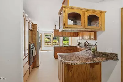 4801 Azalea Drive, Grants Pass, OR 97526 - Photo 12