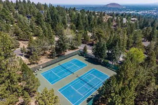 1581 NW City Heights Dr, Bend, OR 97703 - Photo 42