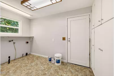 2082 NE Fairview Avenue, Grants Pass, OR 97526 - Photo 12