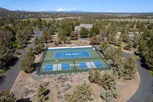 2021 Osprey Dr, Redmond, OR 97756 - Photo 124