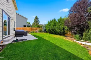 2866 NE Marea Dr, Bend, OR 97701 - Photo 26