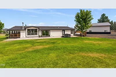 69435 Hinkle Butte Drive, Sisters, OR 97759 - Photo 6