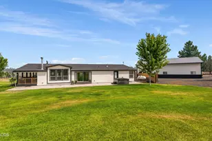 69435 Hinkle Butte Dr, Sisters, OR 97759 - Photo 6