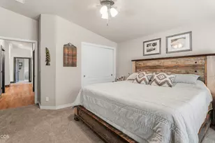 69435 Hinkle Butte Dr, Sisters, OR 97759 - Photo 42