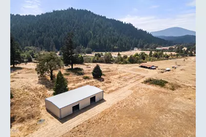 4240 Lake Shore Drive, Selma, OR 97538 - Photo 2