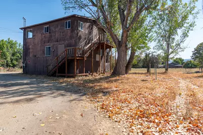 [Address not provided], Medford, OR 97501 - Photo 6
