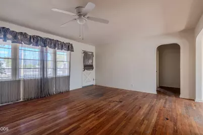 795 Lozier Lane, Medford, OR 97501 - Photo 10