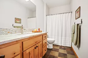60814 Sawtooth Mountain Ln, Bend, OR 97702 - Photo 14