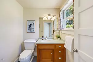 9 Hillcrest St, Ashland, OR 97520 - Photo 38