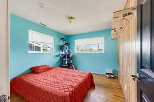 208 Kings Way, Central Point, OR 97502 - Photo 28
