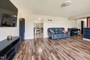 208 Kings Way, Central Point, OR 97502 - Photo 10
